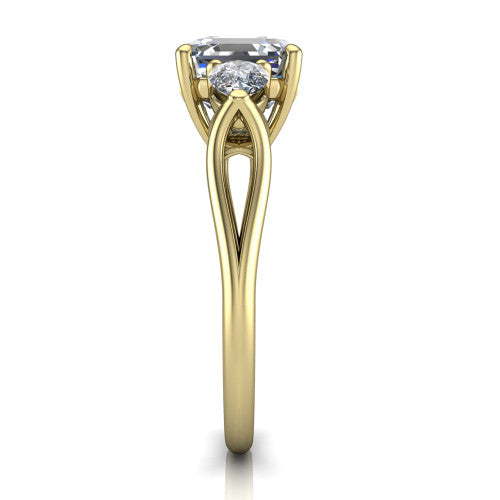 Journee square emerald three stone engagement ring in 18K Yellow Gold, side profile showing the split-V gallery, tapered cathedral shoulders, and polished band