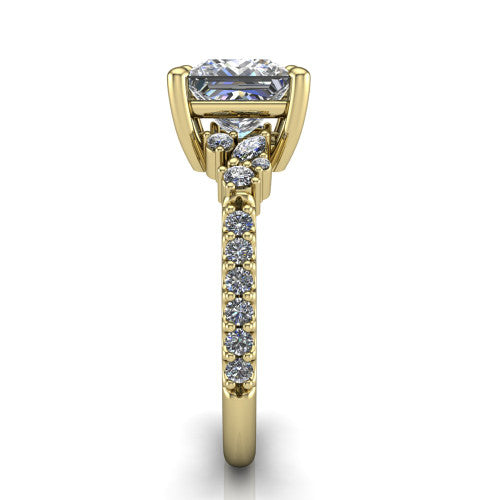 Willow Princess Shape Classic Engagement Ring in 18K Yellow Gold