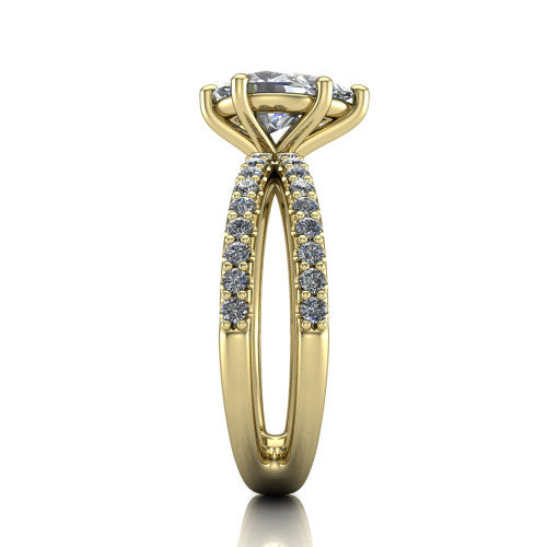 Stormy Pear Shape Classic Engagement Ring in 18K Yellow Gold