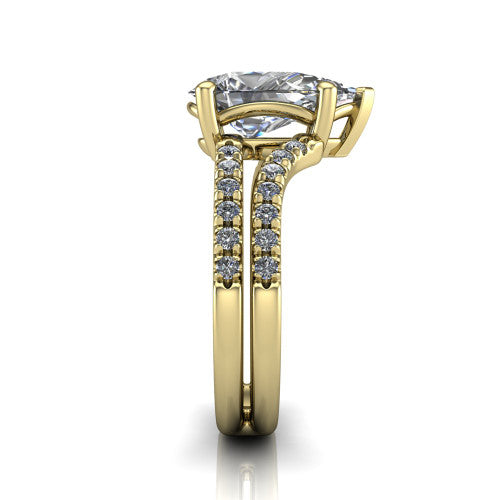 Alexandra Pear Shape Classic Engagement Ring in 18K Yellow Gold