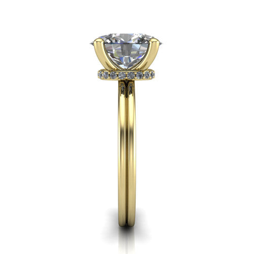 Thea Oval Shape Classic Engagement Ring in 18K Yellow Gold