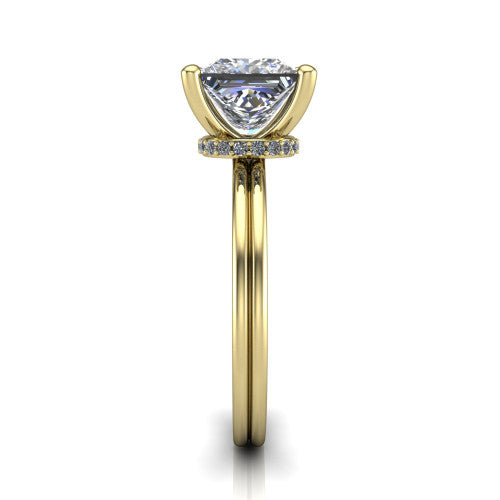 Thea Princess Shape Classic Engagement Ring in 14K Yellow Gold