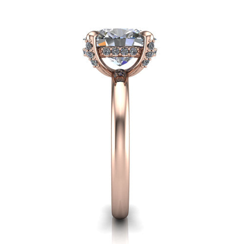 Alaia Oval Shape Classic Engagement Ring in 14K Rose Gold