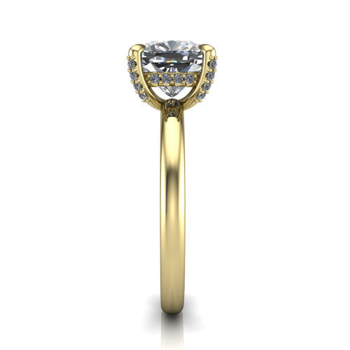 Alaia Cushion Shape Classic Engagement Ring in 14K Yellow Gold