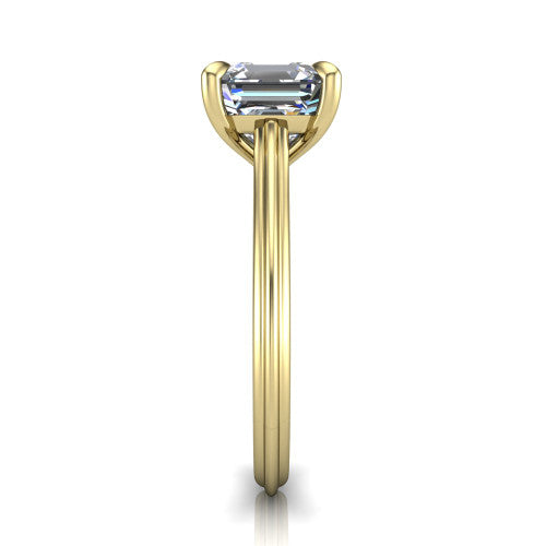 Arleia Square Emerald Shape Classic Engagement Ring in 18K Yellow Gold