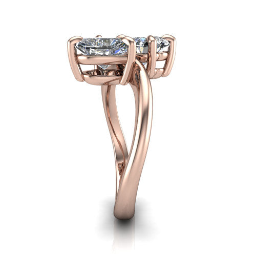 Thalia Heart Shape Classic Engagement Ring in 18K Rose Gold