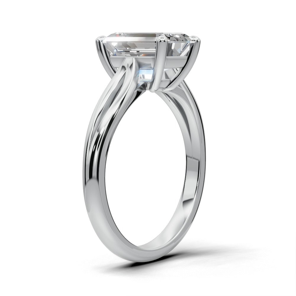 Beatrice Emerald Shape Classic Engagement Ring in Platinum
