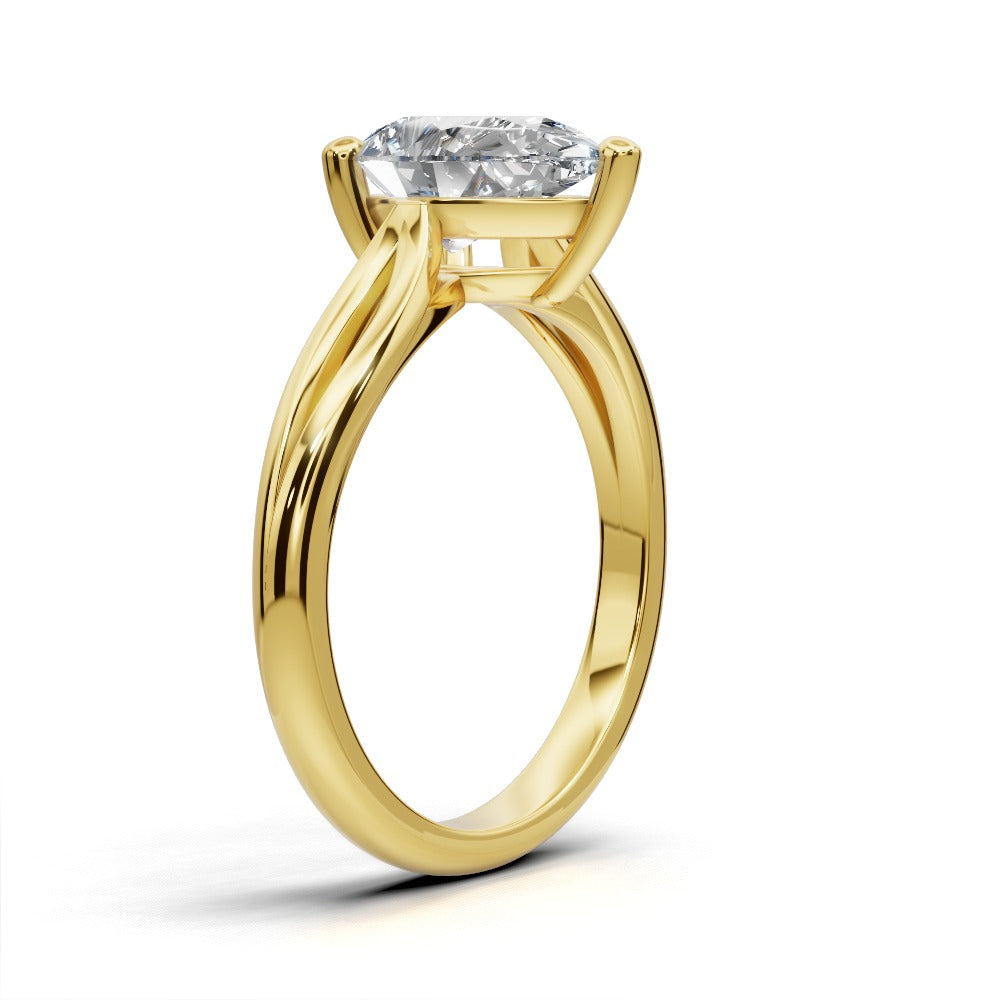 Beatrice Pear Shape Classic Engagement Ring in 14K Yellow Gold