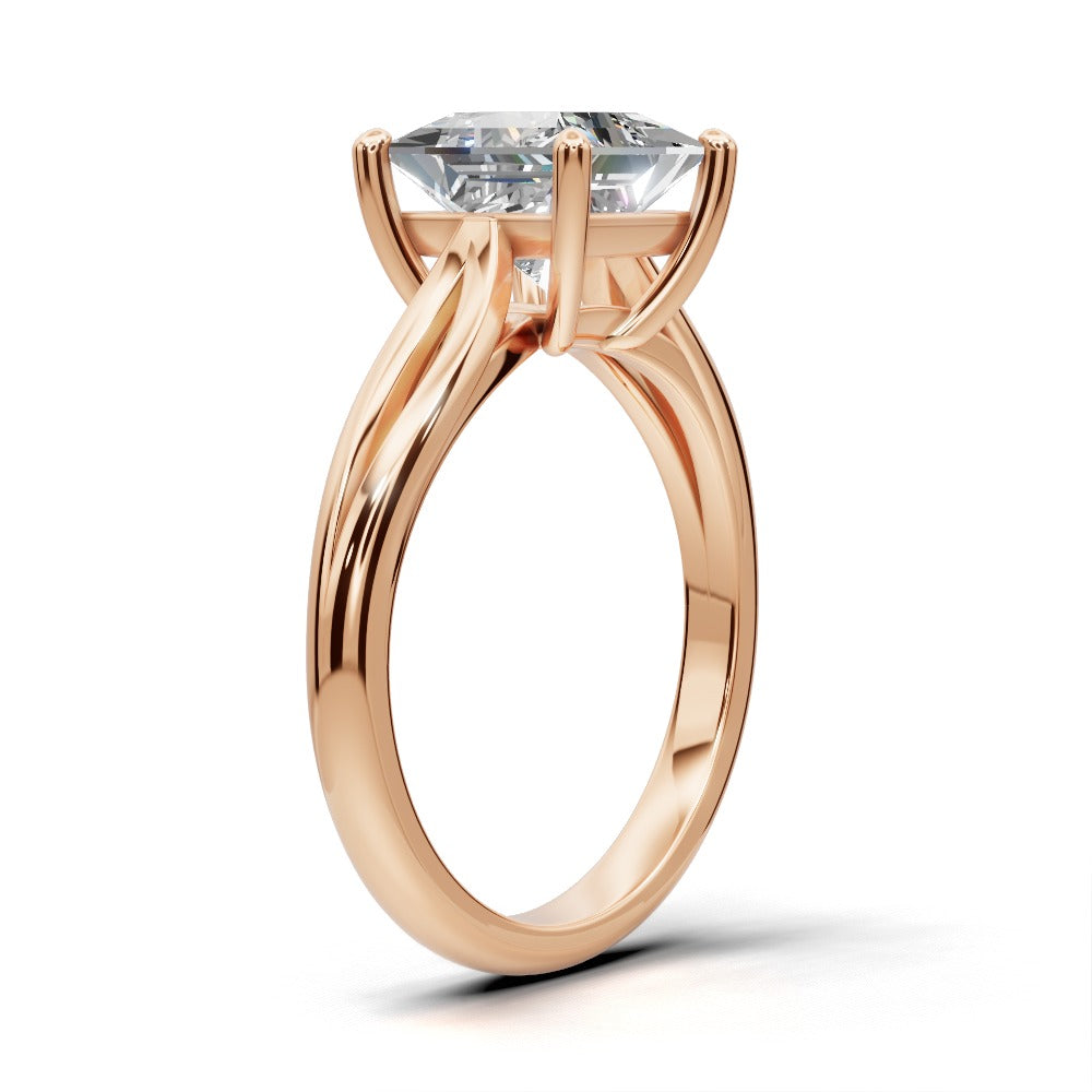 Beatrice Princess Shape Classic Engagement Ring in 18K Rose Gold