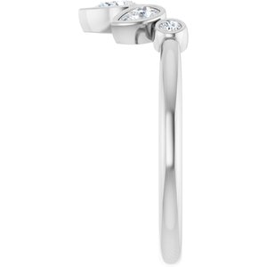 Bezel - Selene - Platinum 3/8 CTW Lab-Grown Diamond Bezel Contour Band
