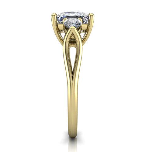 Journee princess three stone engagement ring in 14K Yellow Gold, side profile showing the split-V gallery, tapered cathedral shoulders, and polished band