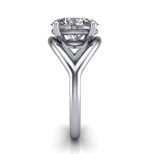 Margot oval solitaire engagement ring in 14K White Gold, side profile showing the marquise leaf split shank and slim polished band