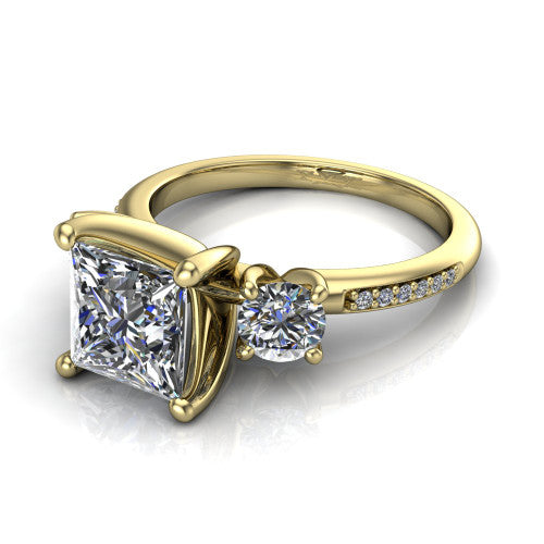 Alice Princess Shape Three Stone Engagement Ring in 14K Yellow Gold