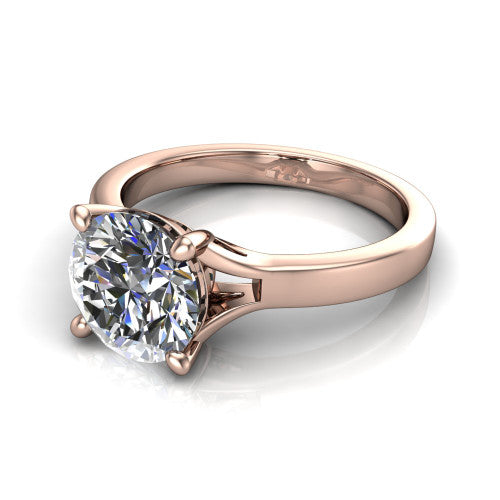 Savannah round classic solitaire engagement ring in 18K Rose Gold with polished split shank, three-quarter perspective view