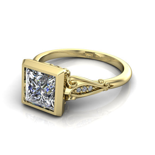 Maria Princess Shape Solitaire Engagement Ring in 18K Yellow Gold