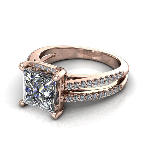 Linda princess hidden halo engagement ring in 18K Rose Gold with pavé split shank, three-quarter perspective view