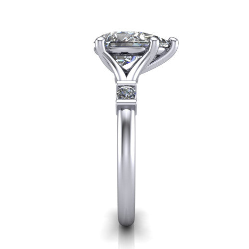 Mary Pear Shape Classic Engagement Ring in 14K White Gold