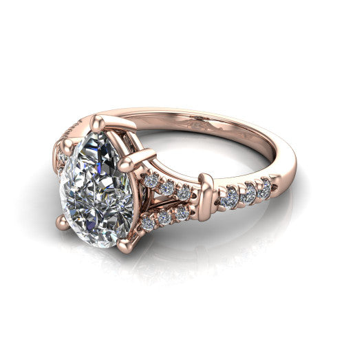 Sloane Pear Shape Classic Engagement Ring in 18K Rose Gold