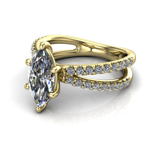 Stormy Marquise Shape Classic Engagement Ring in 18K Yellow Gold