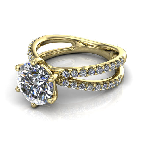 Stormy Round Shape Classic Engagement Ring in 18K Yellow Gold