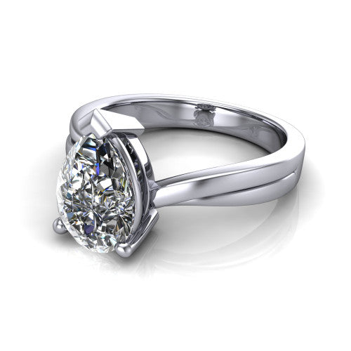 Alana Pear Shape Classic Engagement Ring in 18K White Gold