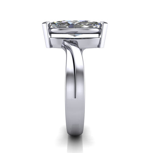 Alana Marquise Shape Classic Engagement Ring in Platinum