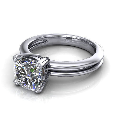 Peyton cushion-cut classic engagement ring in 18K White Gold, three-quarter perspective showing the cushion-cut center diamond, double-claw prongs, and split shank