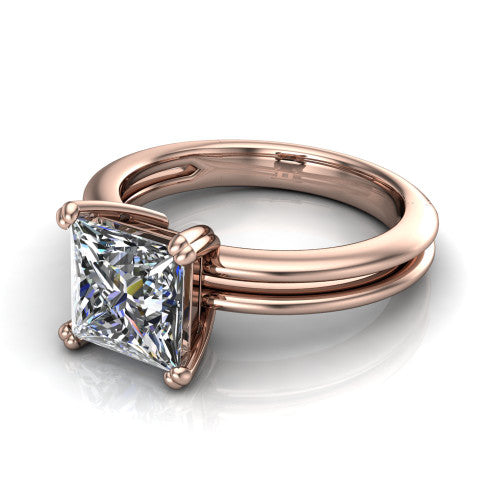 Peyton princess-cut classic engagement ring in 18K Rose Gold, three-quarter perspective showing the princess-cut center diamond, double-claw prongs, and split shank