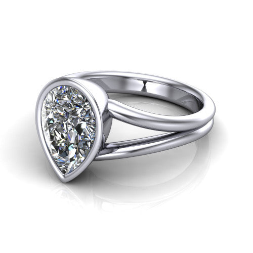 Emersyn pear-shaped classic engagement ring in 14K White Gold, three-quarter perspective showing the bezel-set pear-shaped center diamond and split shank