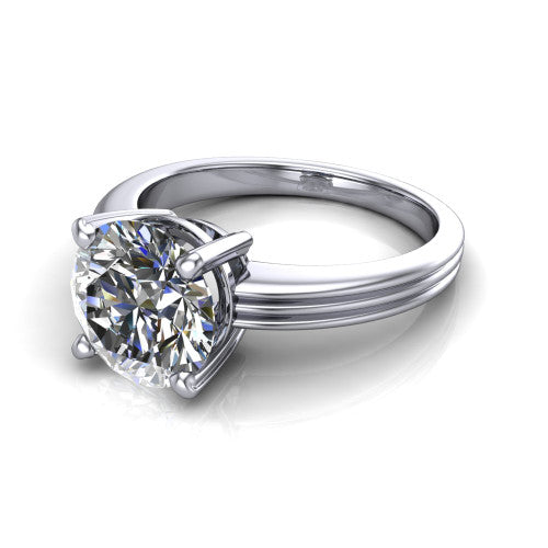 Reagan round classic engagement ring in 14K White Gold, three-quarter perspective showing the round center diamond above a grooved polished band