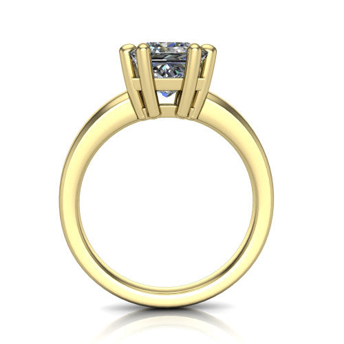 Vera Princess Shape Classic Engagement Ring in 14K Yellow Gold