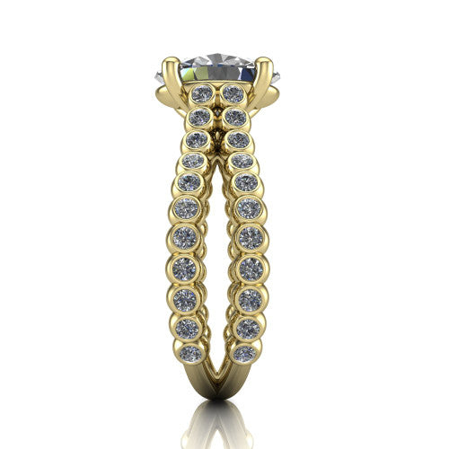 Magnolia oval classic engagement ring in 18K Yellow Gold, side profile showing the split bezel-set diamond band in side view