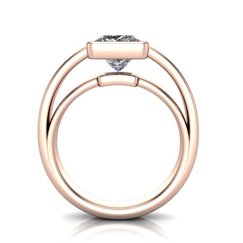 Bony princess-cut classic engagement ring in 18K Rose Gold, through-finger front profile showing the bezel and split band from the front
