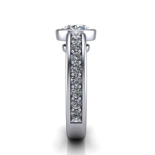Isabel oval classic engagement ring in Platinum, side profile showing the bezel setting and split diamond band in side view