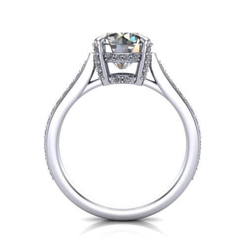 True Round Shape Classic Engagement Ring in 18K White Gold
