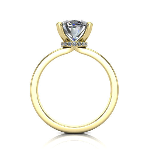 Thea Oval Shape Classic Engagement Ring in 18K Yellow Gold