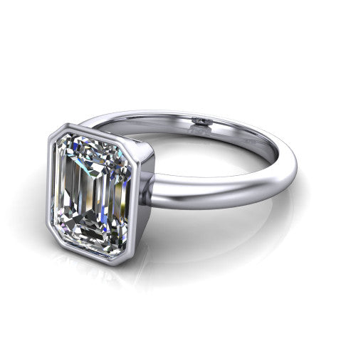 Vesper Emerald Shape Classic Engagement Ring in Platinum
