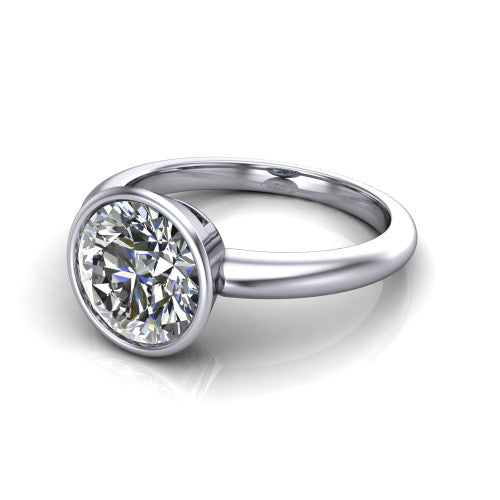 Vesper Round Shape Classic Engagement Ring in Platinum