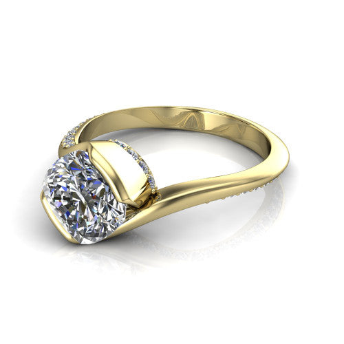 Bianca Cushion Shape Classic Engagement Ring in 14K Yellow Gold