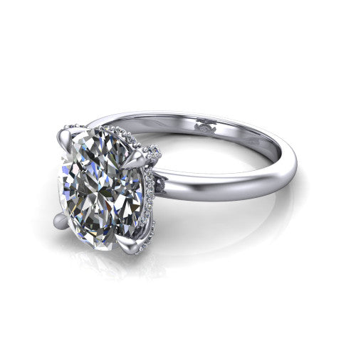 Alaia Oval Shape Classic Engagement Ring in 18K White Gold