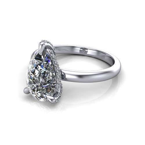 Alaia Pear Shape Classic Engagement Ring in Platinum