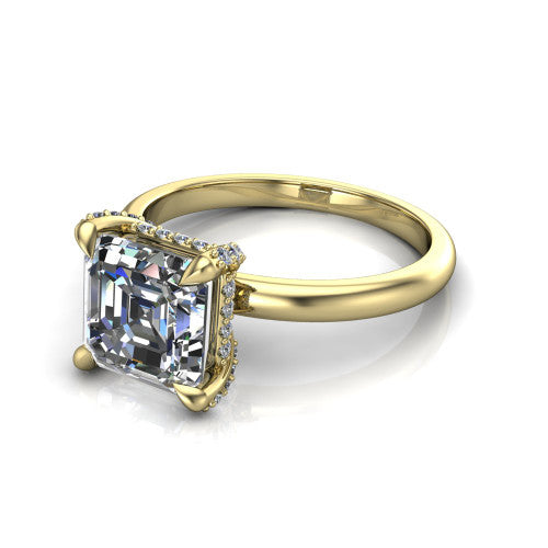 Alaia Square Emerald Shape Classic Engagement Ring in 14K Yellow Gold