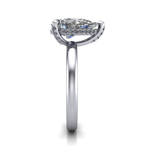 Alaia Pear Shape Classic Engagement Ring in Platinum