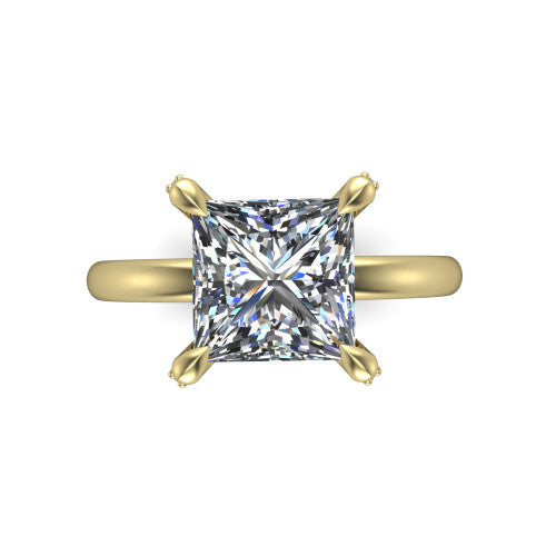 Alaia Princess Shape Classic Engagement Ring in 18K Yellow Gold
