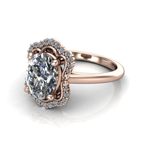 Heidi oval vintage halo engagement ring in 18K Rose Gold, three-quarter perspective showing the center in a quatrefoil clover halo above a plain band