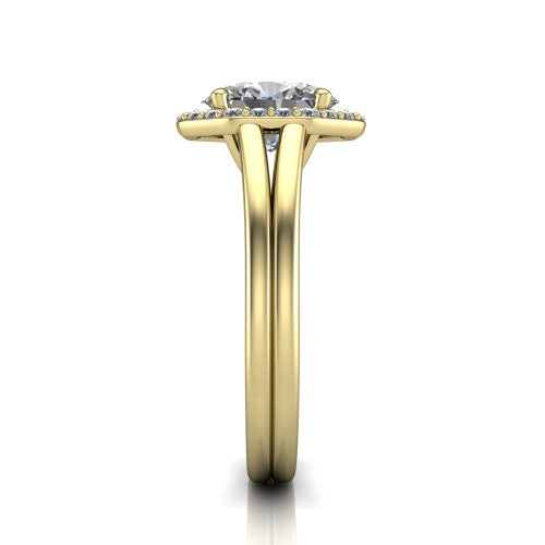 Regina oval halo engagement ring in 14K Yellow Gold with squared pavé halo and plain split shank, side profile showing the plain split shank