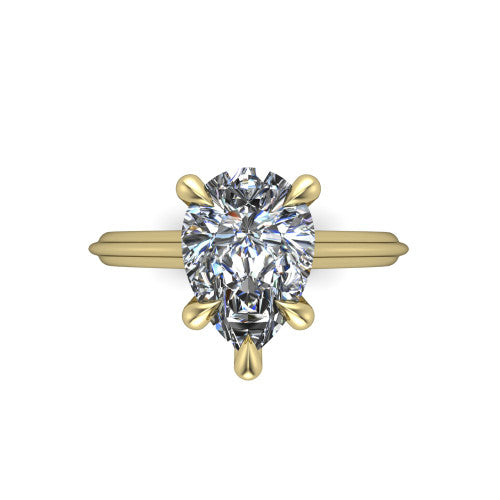 Arleia Pear Shape Classic Engagement Ring in 18K Yellow Gold