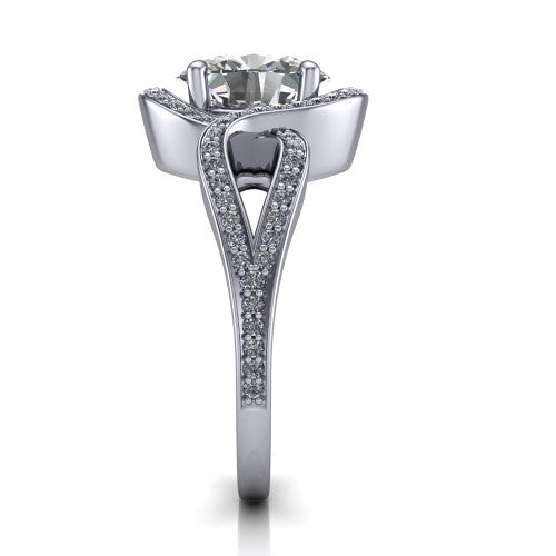 Alivia Oval Shape Classic Engagement Ring in Platinum