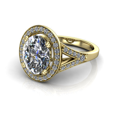 Reign oval halo engagement ring in 18K Yellow Gold with bold squared pavé halo and split shank, three-quarter perspective view