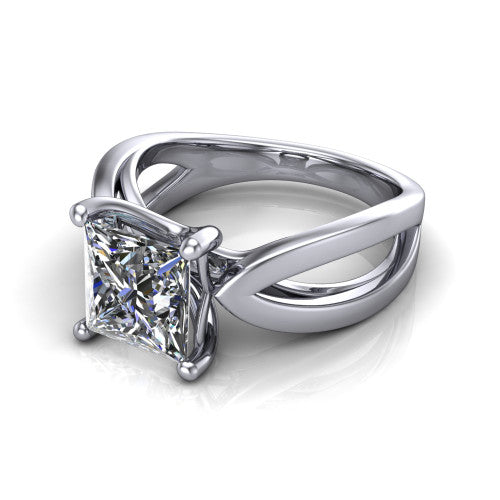 Aisha Princess Shape Classic Engagement Ring in 18K White Gold
